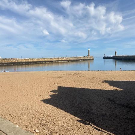 Hotel Duke Of York Whitby Esterno foto