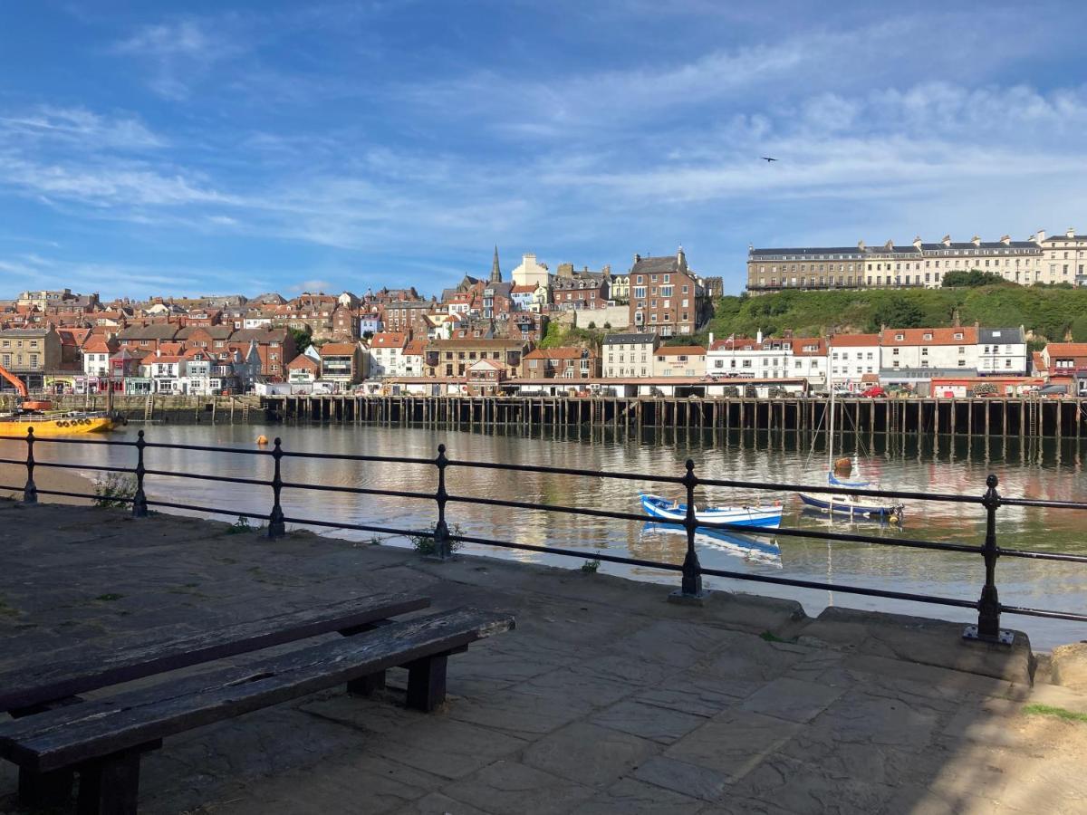 Hotel Duke Of York Whitby Esterno foto