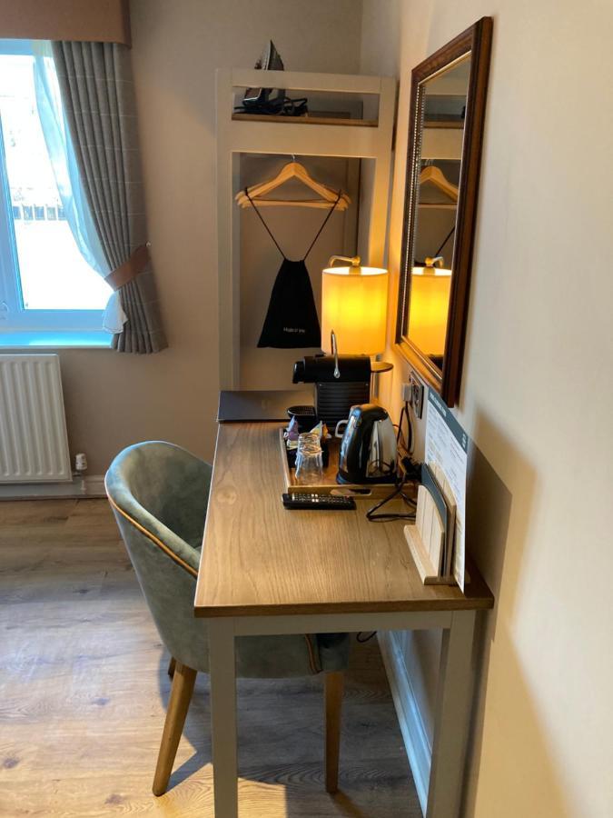 Hotel Duke Of York Whitby Esterno foto