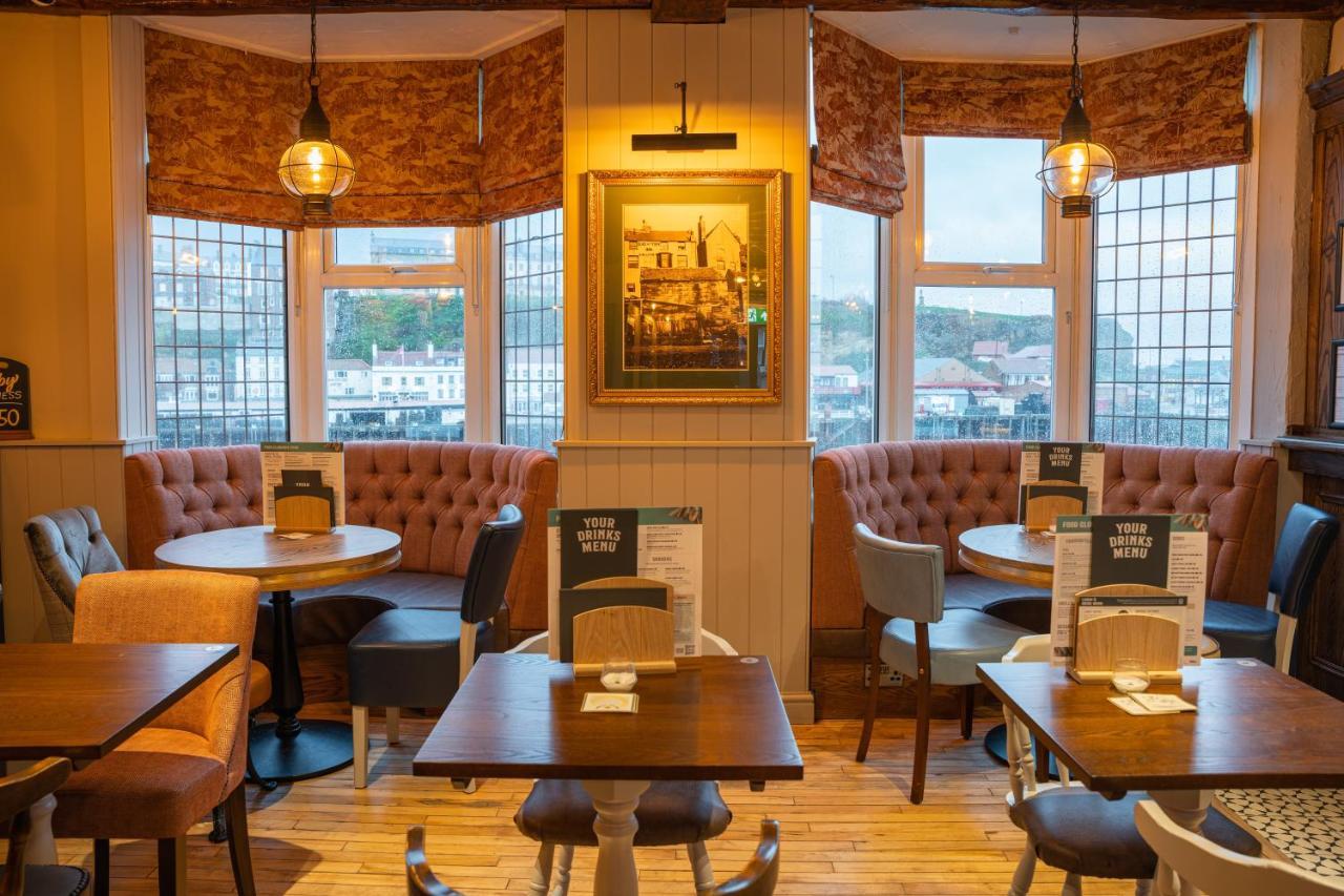 Hotel Duke Of York Whitby Esterno foto